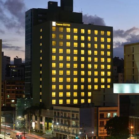 คอมฟอร์ต สวีท วิตอเรีย โฮเต็ล Hotel ภายนอก รูปภาพ